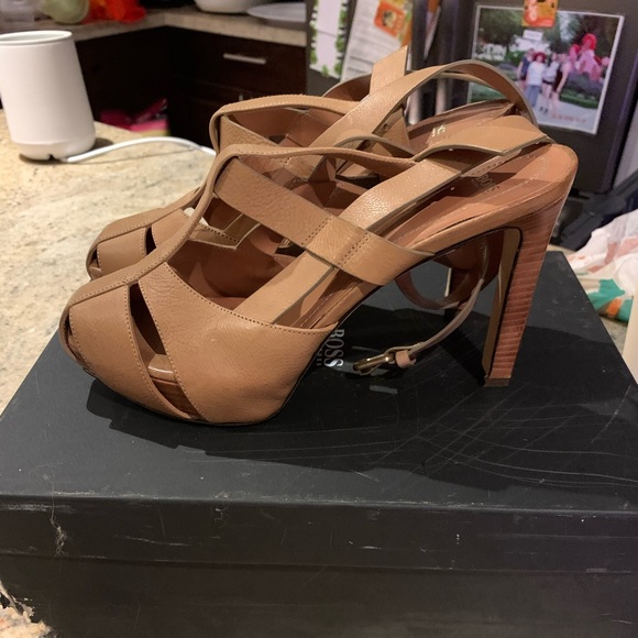 Hugo boss stroppy heels - Picture 2 of 3